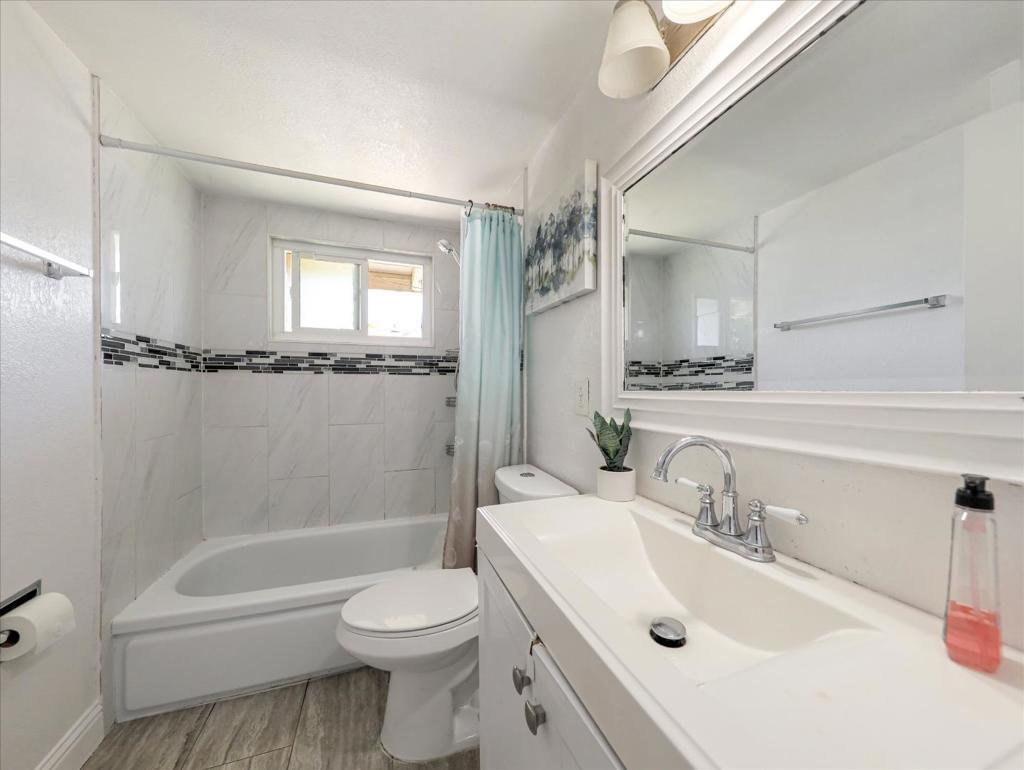 27894 Biscayne Avenue Property Photo 13