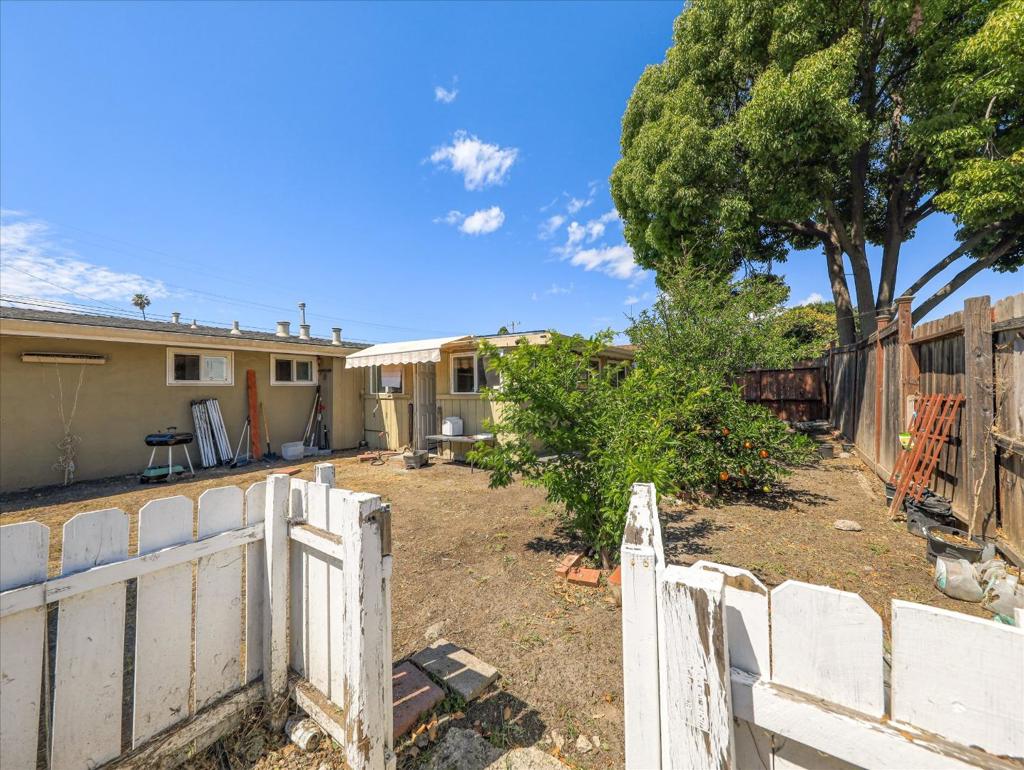 27894 Biscayne Avenue Property Photo 23