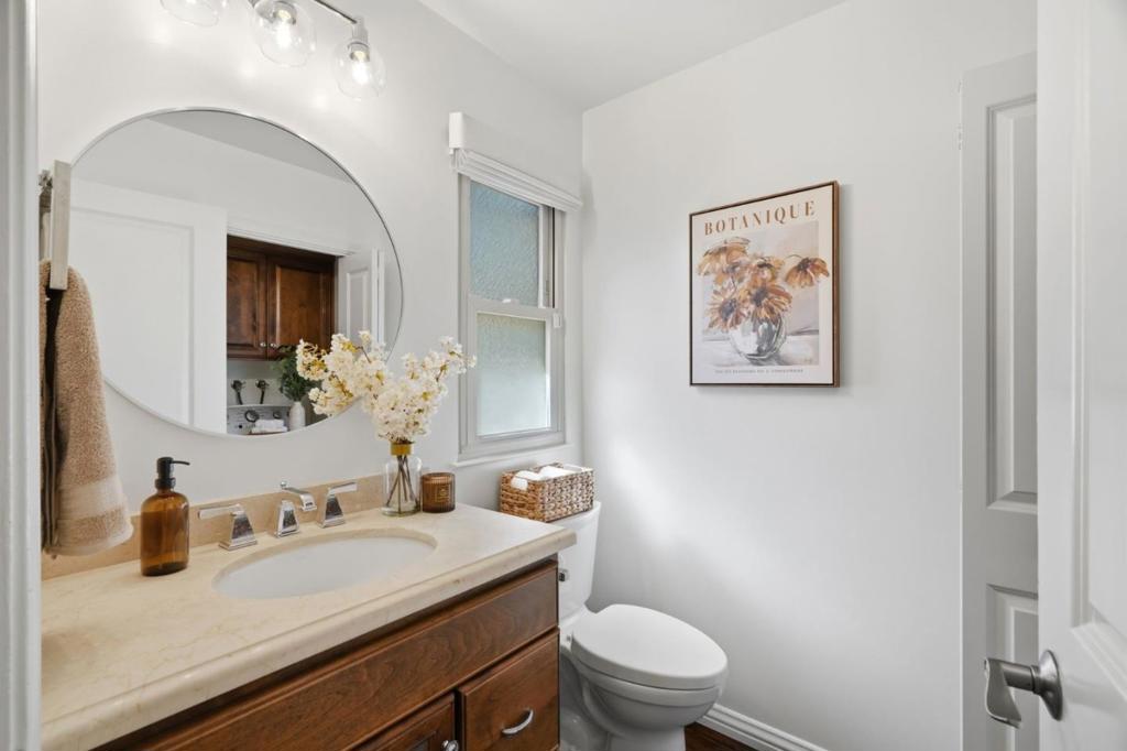 104 Cherry Hill Court Property Photo 17