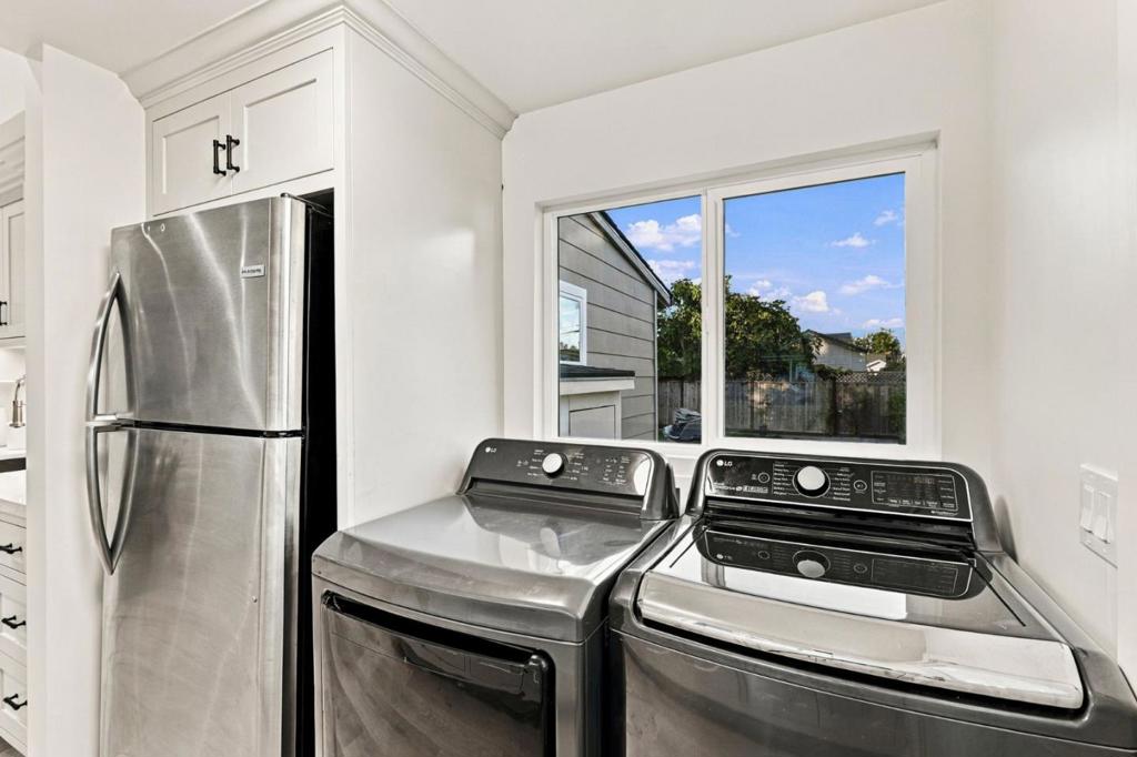 837 Dwight Avenue Property Photo 30