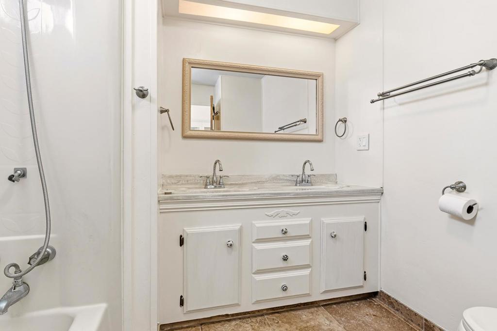 150 Kern 110 Property Photo 13