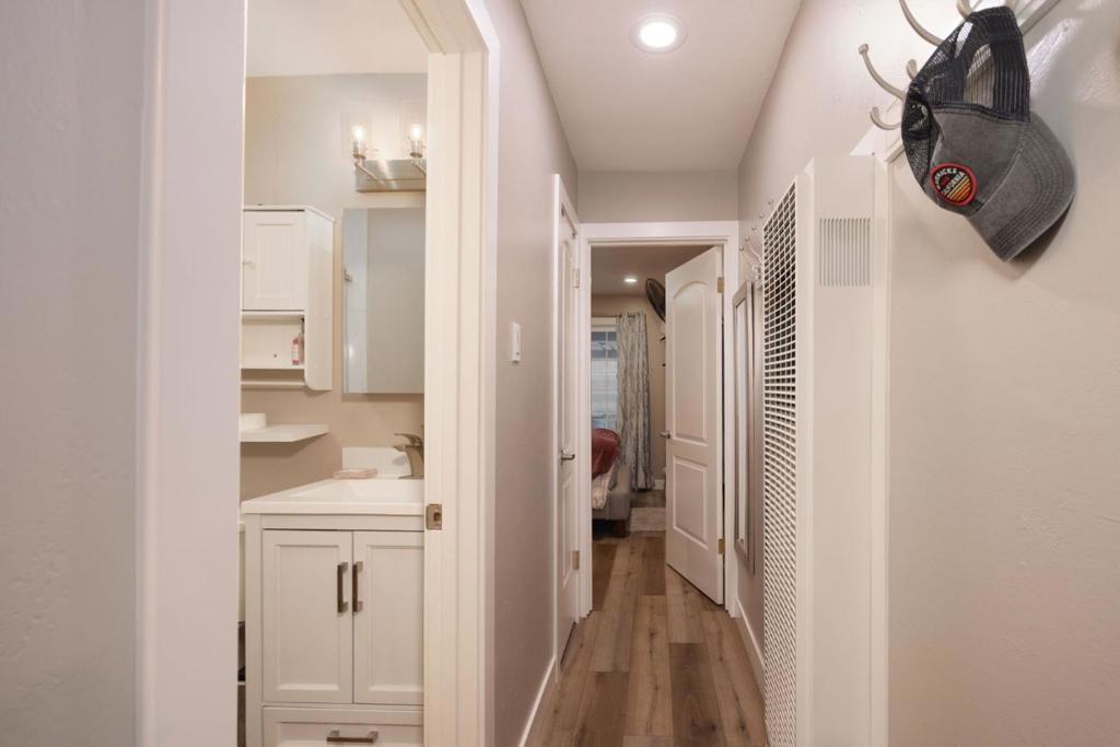 523 The Alameda Property Photo 8