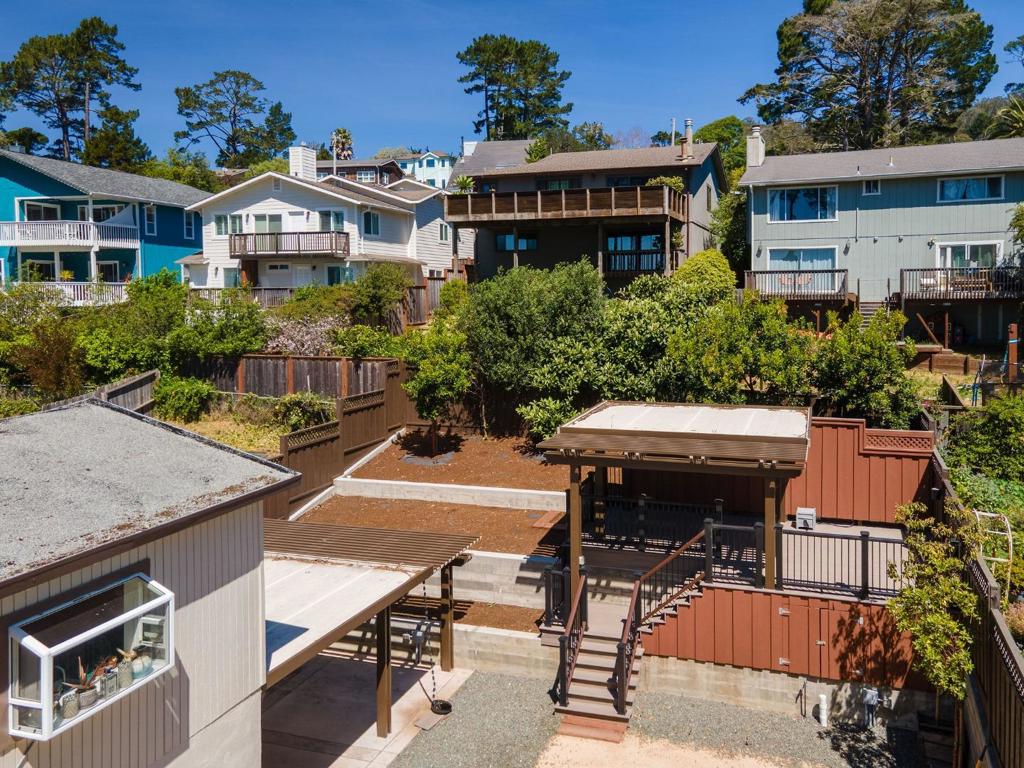 523 The Alameda Property Photo 12