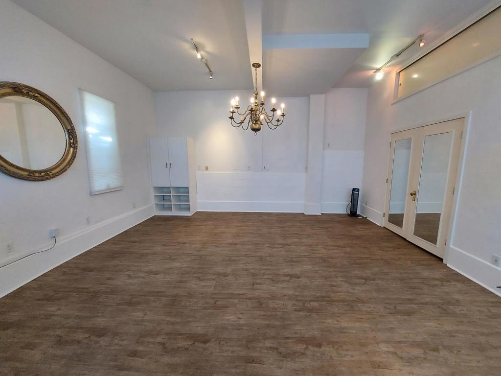 429 Capitola Avenue Property Photo 22