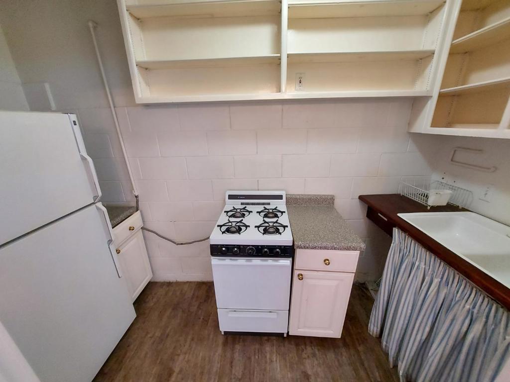 429 Capitola Avenue Property Photo 25