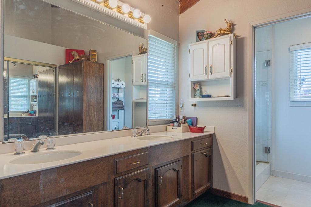 11763 Augusta Drive Property Photo 29