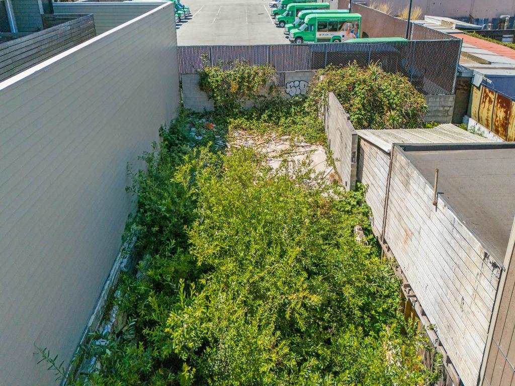 4128 3rd Street Property Photo 13
