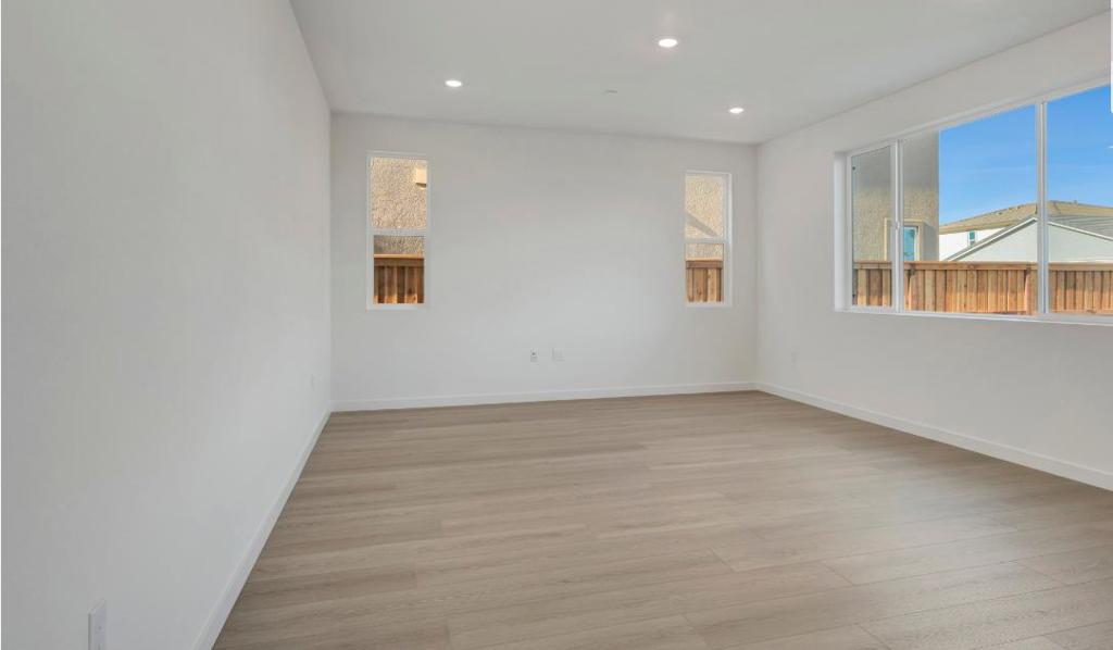 15871 Cleary Court Property Photo 6
