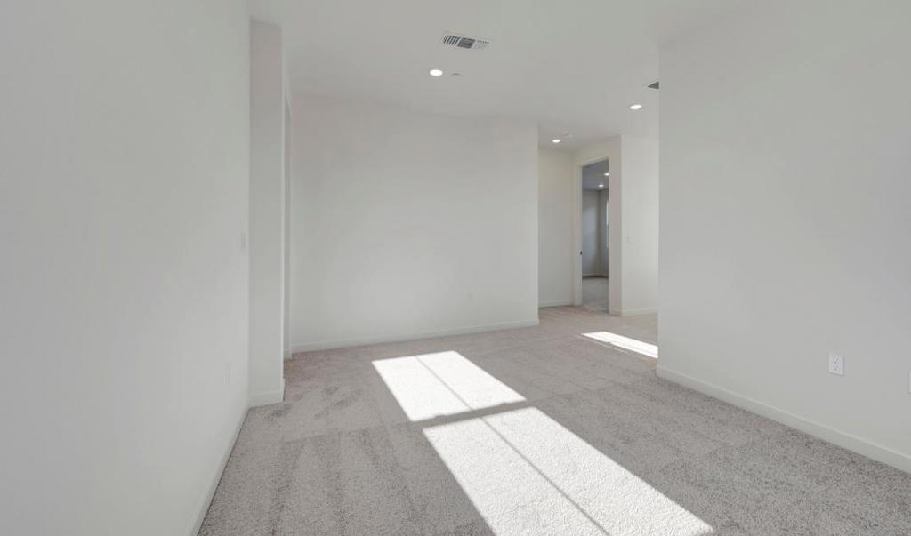 15871 Cleary Court Property Photo 11