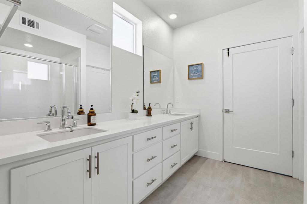 3873 Quantum Drive 303 Property Photo 18
