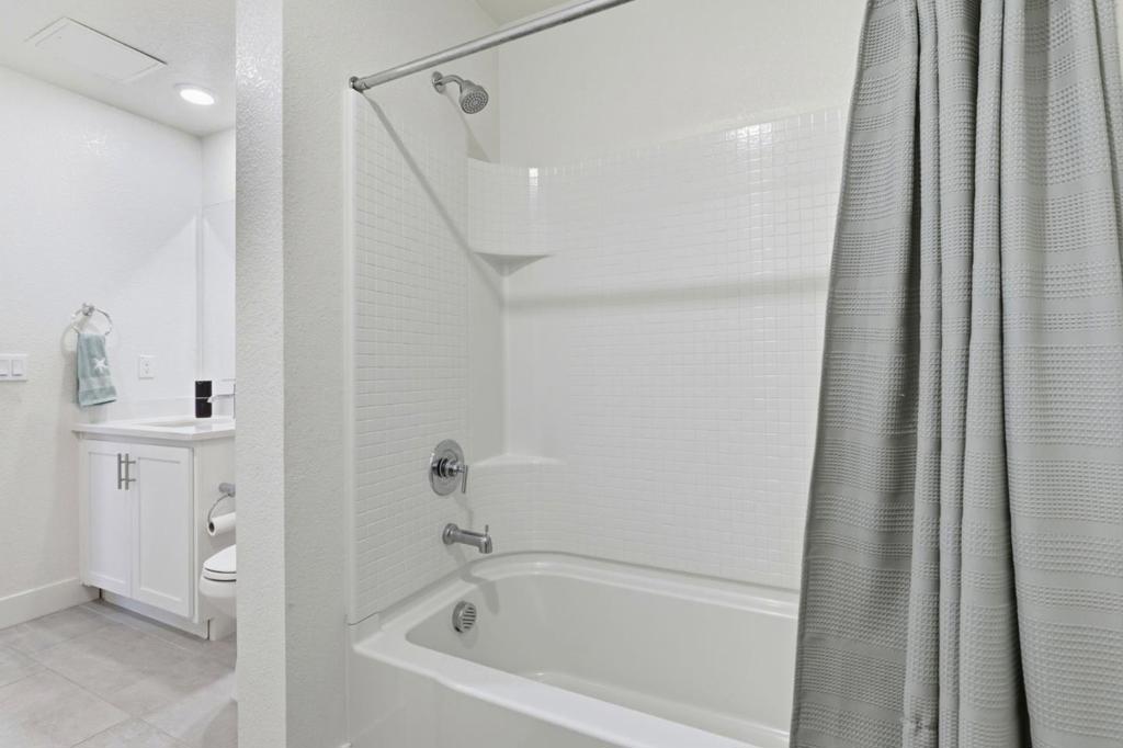 3873 Quantum Drive 303 Property Photo 23