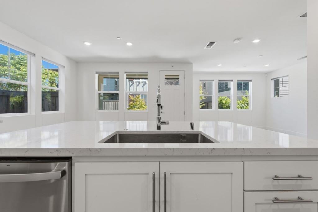 37906 Seafarer Road Property Photo 17