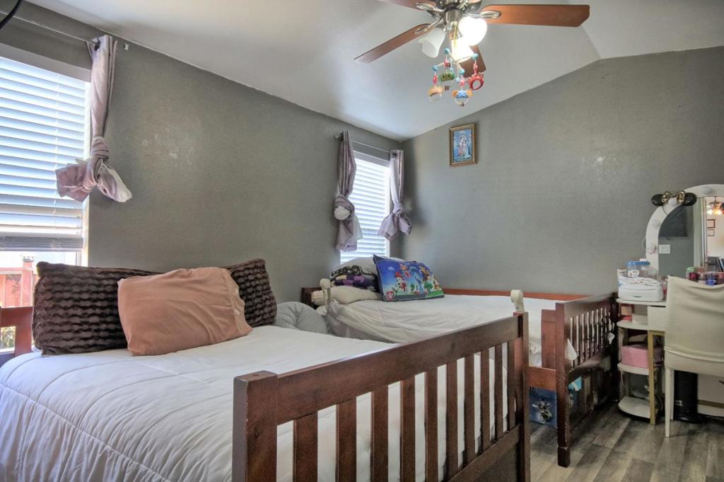 13532 Agua Dulce 182 Property Photo 10