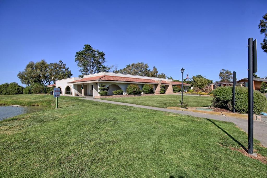 13532 Agua Dulce 182 Property Photo 16