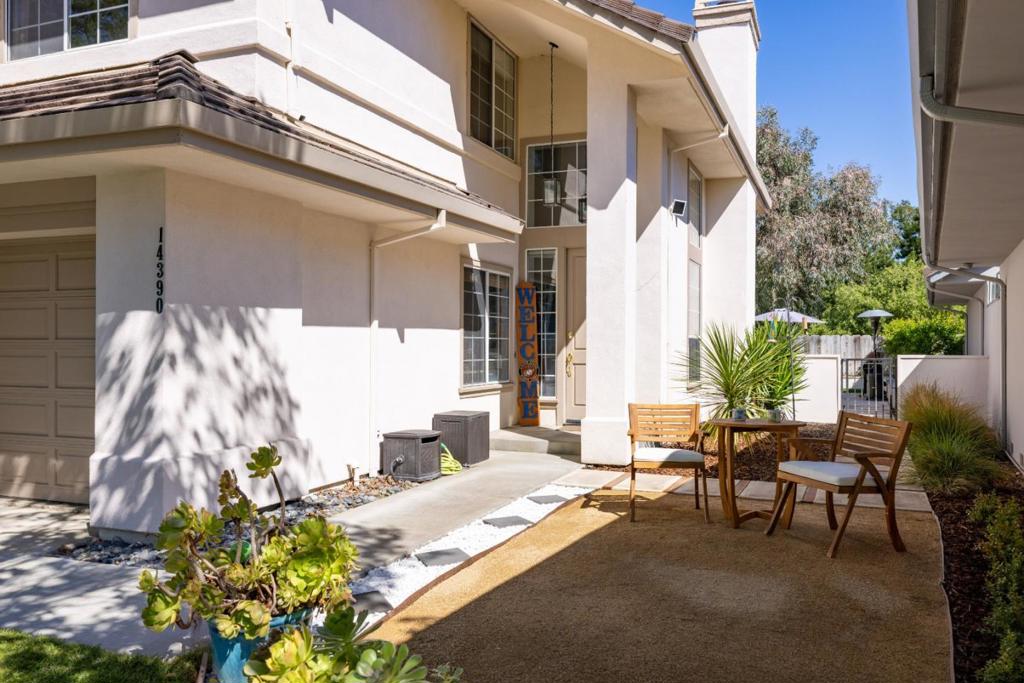 14390 Mountain Quail Road Property Photo 3