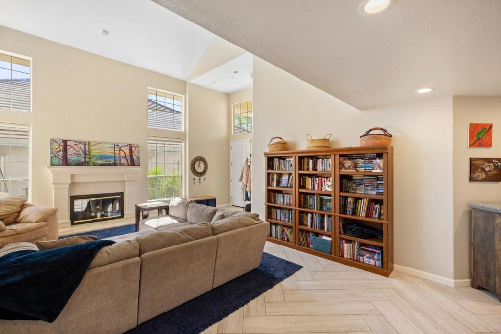 14390 Mountain Quail Road Property Photo 6