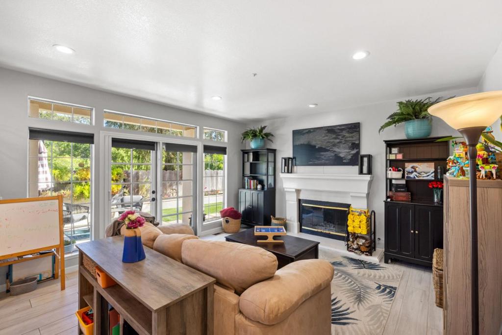 14390 Mountain Quail Road Property Photo 9