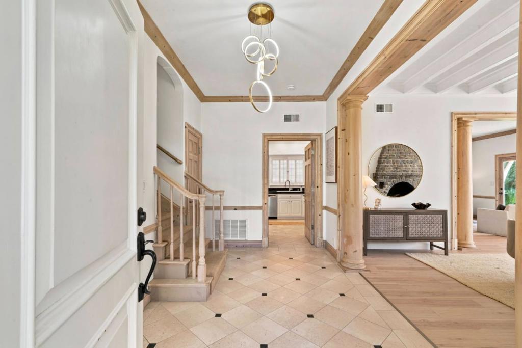85 Clarendon Road Property Photo 12