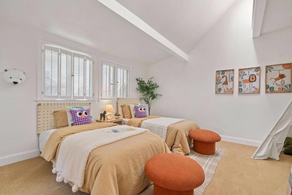85 Clarendon Road Property Photo 45