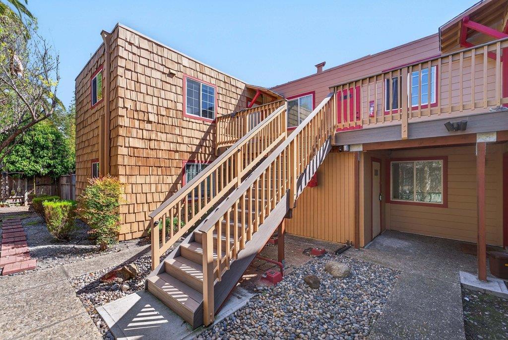 817 California Street Property Photo 7
