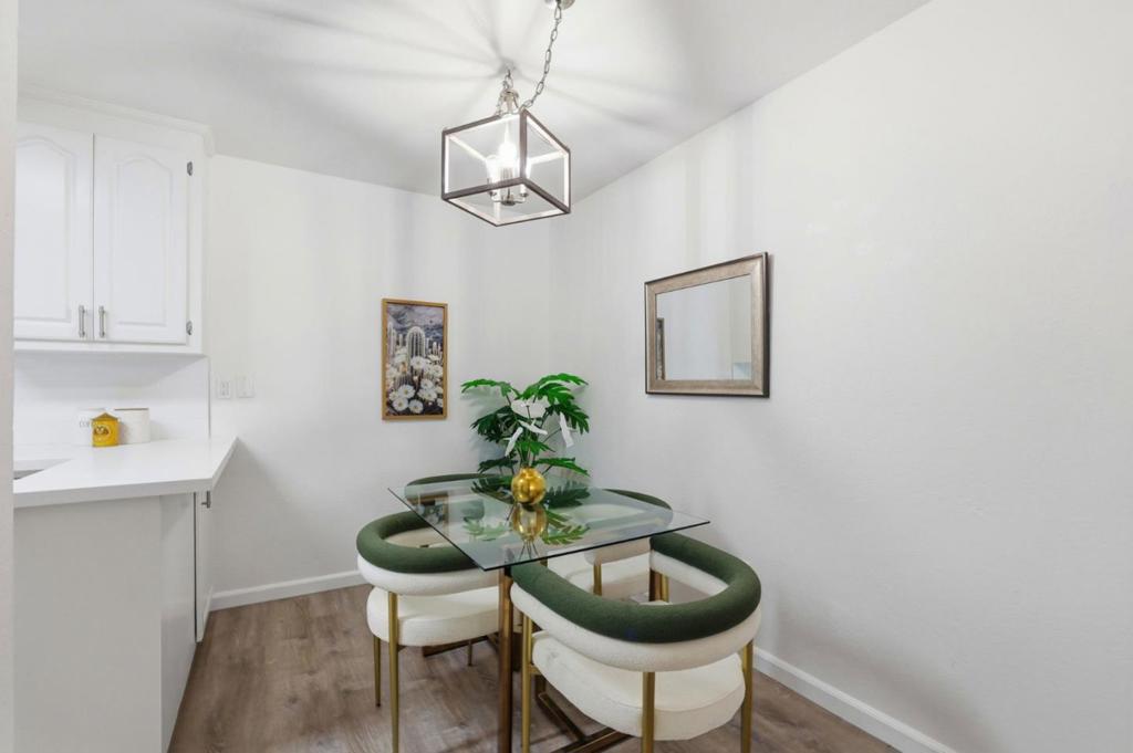 1730 Halford Avenue 247 Property Photo 17