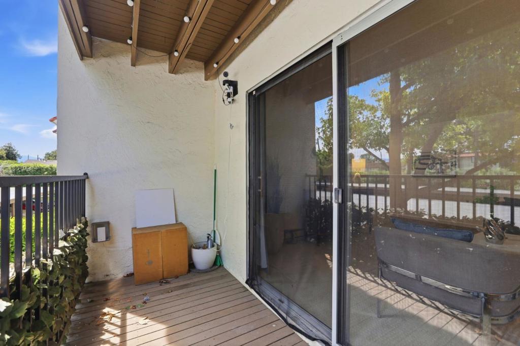 1730 Halford Avenue 247 Property Photo 26