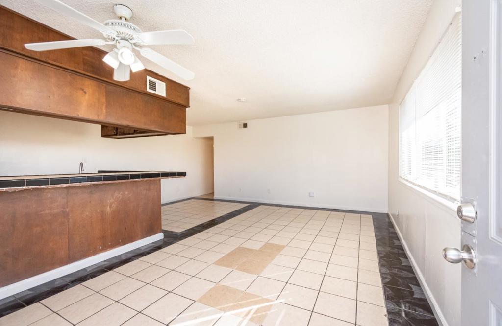 10 Nedra Court Property Photo 7