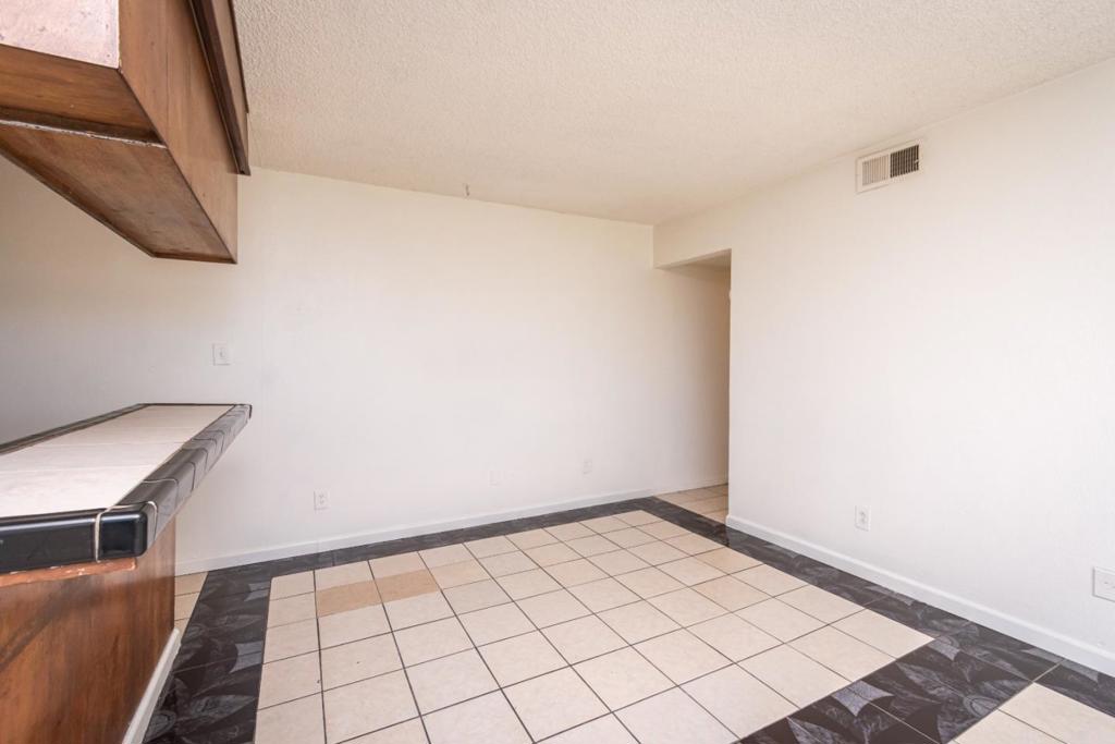 10 Nedra Court Property Photo 14