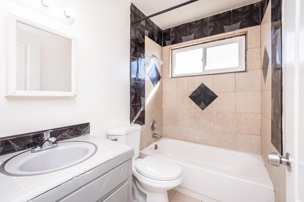 10 Nedra Court Property Photo 24