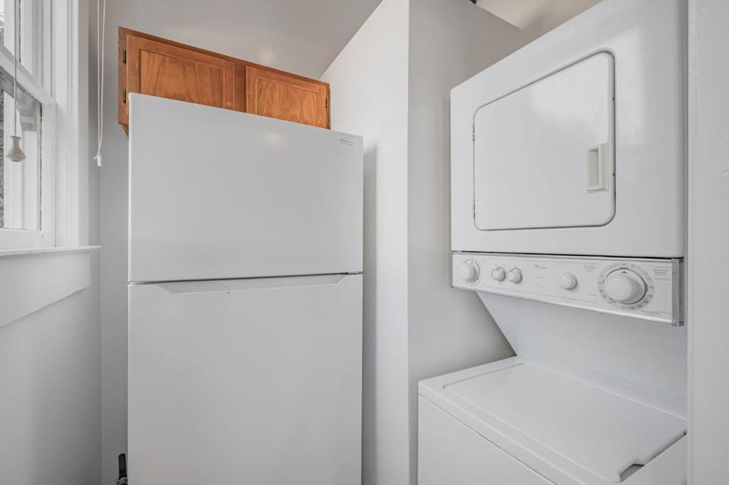120 Maple Street Property Photo 23