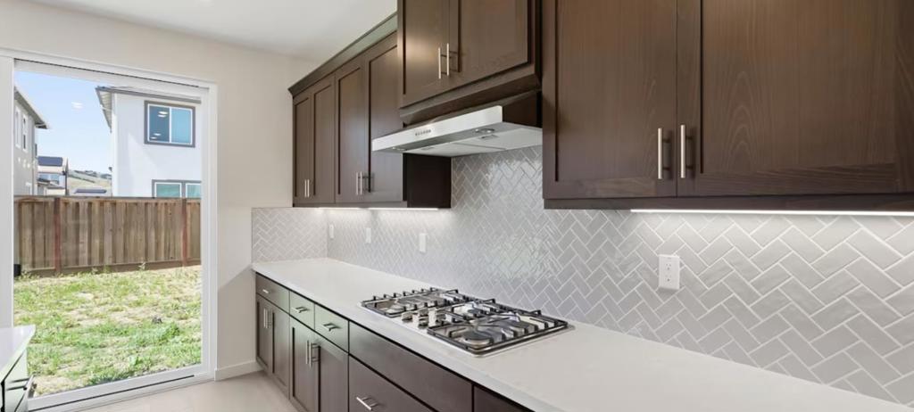 2555 Lavender Place Property Photo 13