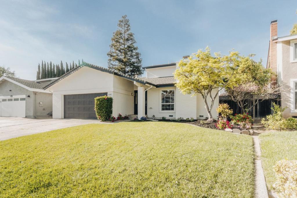 5506 Century Park Way Property Photo 1