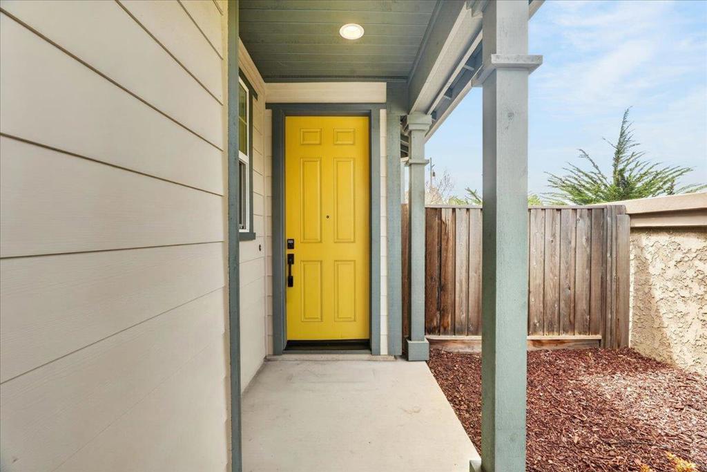 2769 Moonshell Lane Property Photo 4