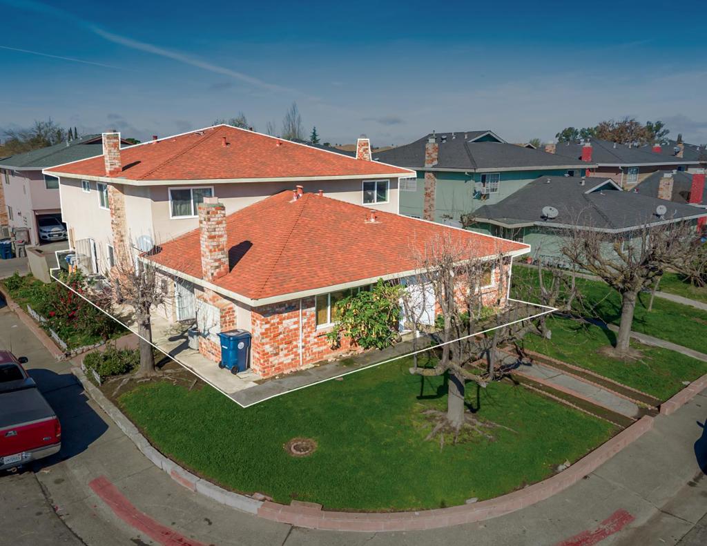 100 Nedra Court Property Photo 1