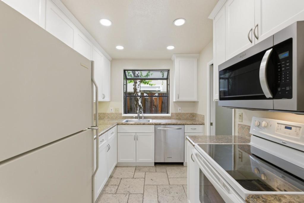 4362 Valley Avenue C5 Property Photo 6
