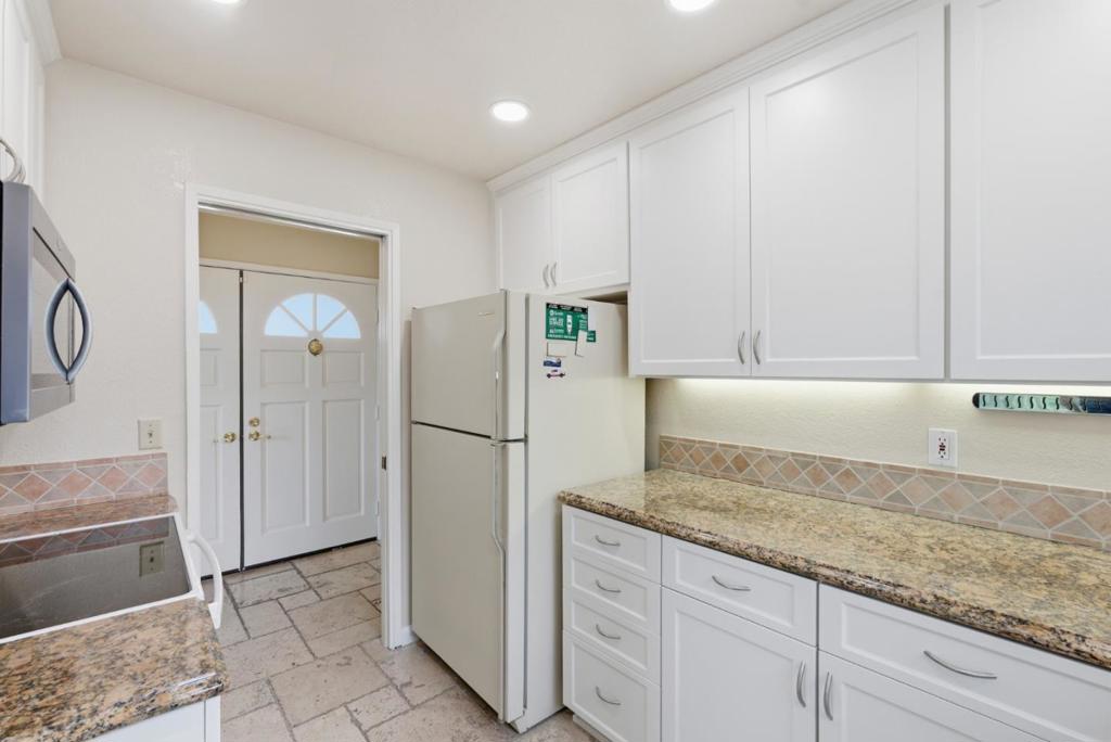 4362 Valley Avenue C5 Property Photo 7