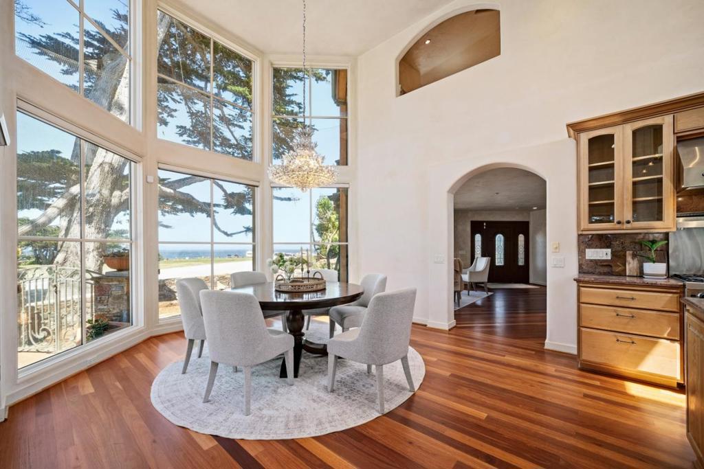 1273 Surf Avenue Property Photo 8