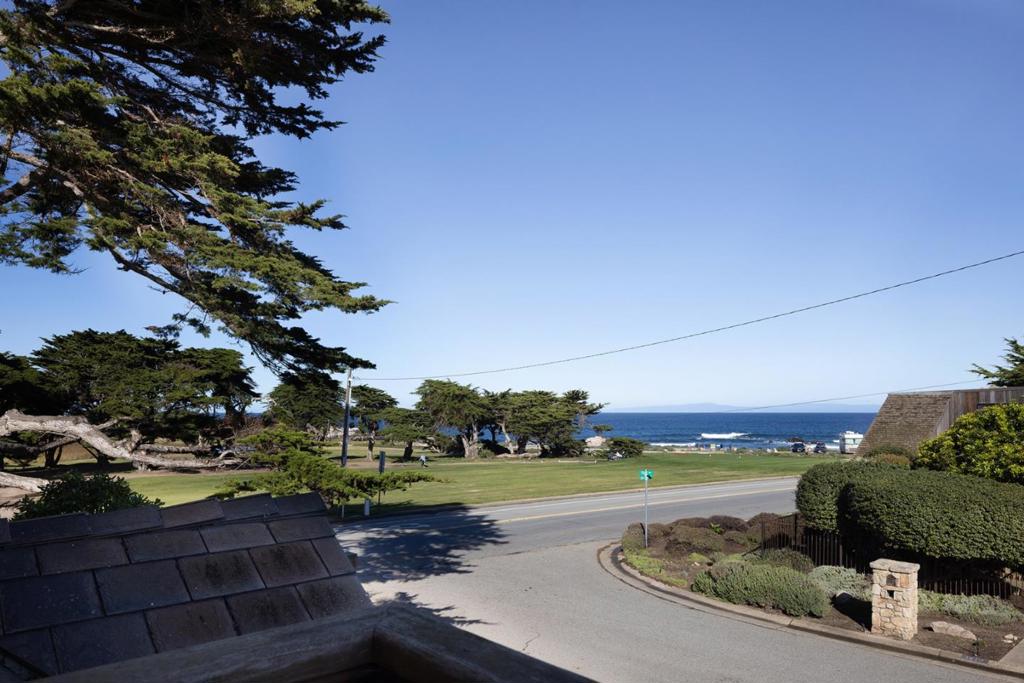 1273 Surf Avenue Property Photo 22