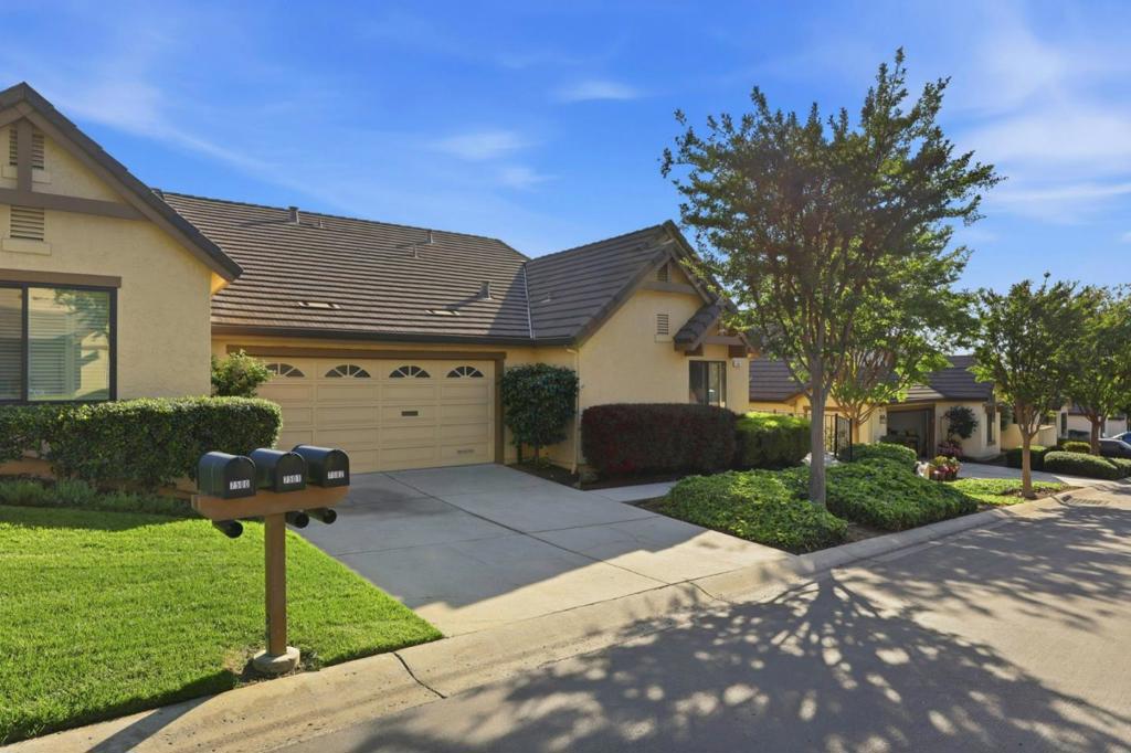 7502 Deveron Court Property Photo 2