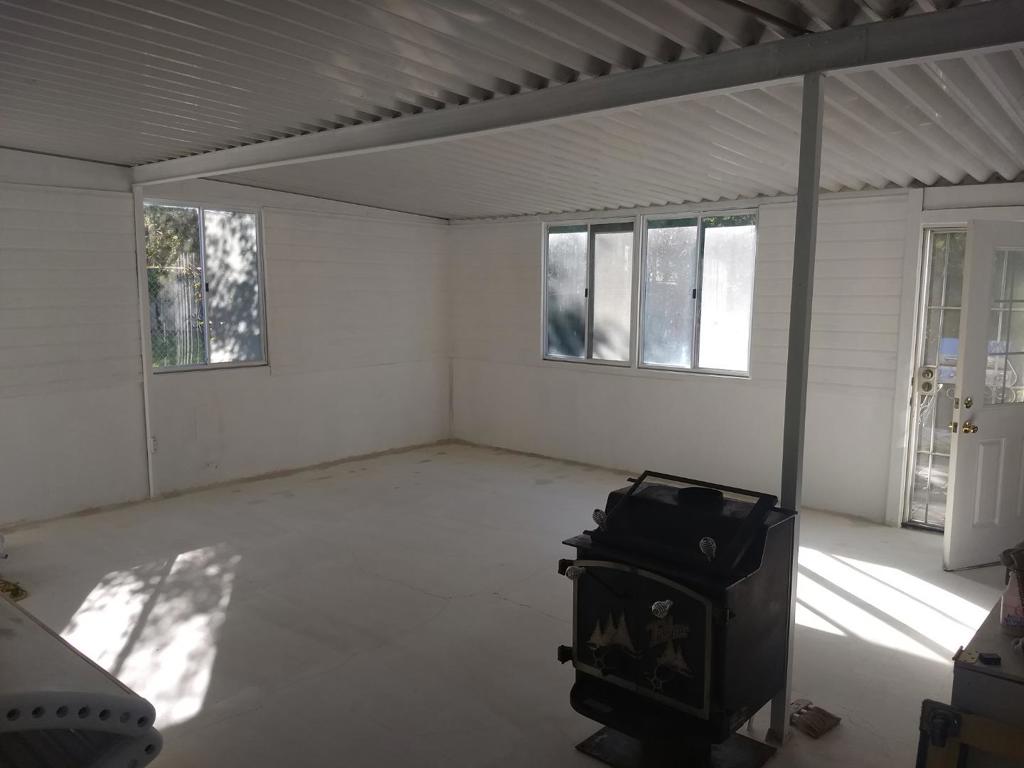 1011 Loyola Way Property Photo 15