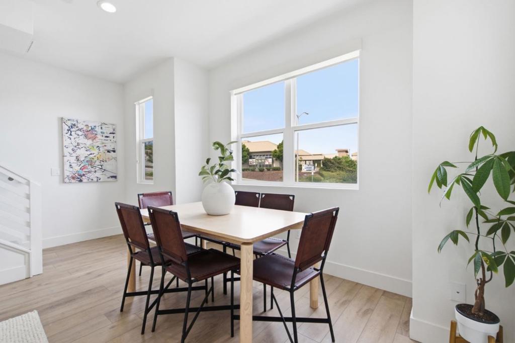 2637 Bantry Court Property Photo 15