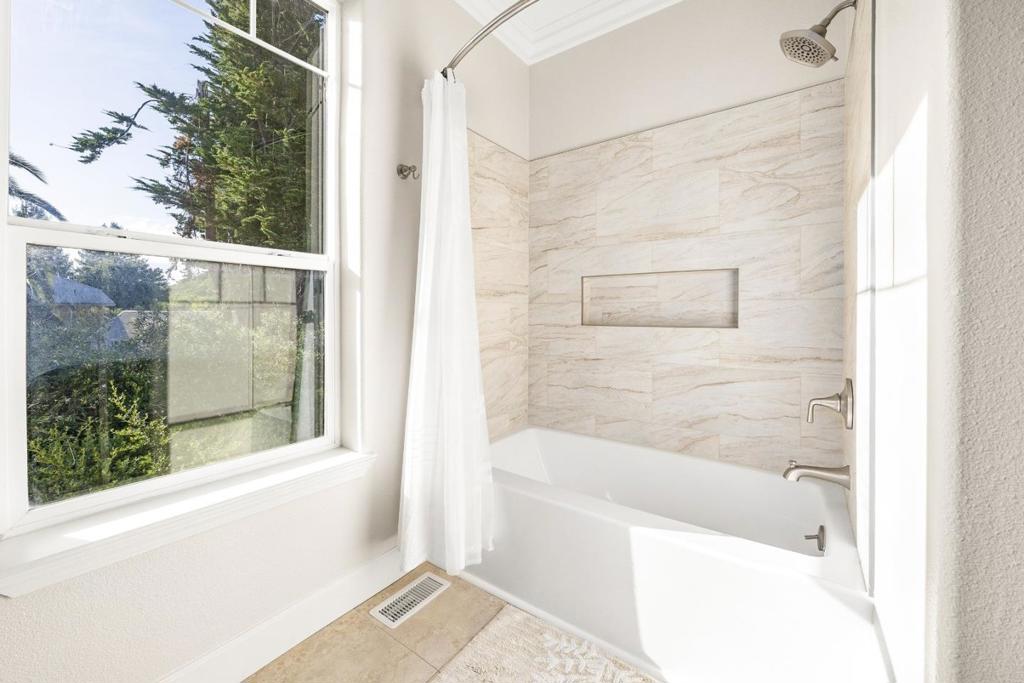 960 Smith Road Property Photo 37