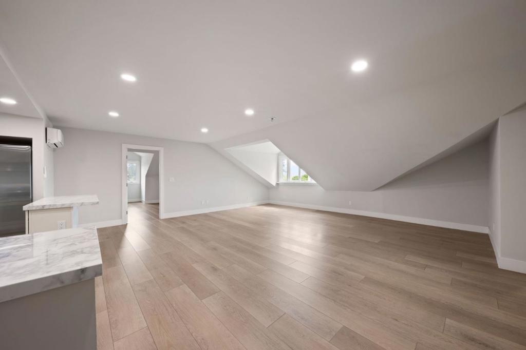 29 1st Street Property Photo 16