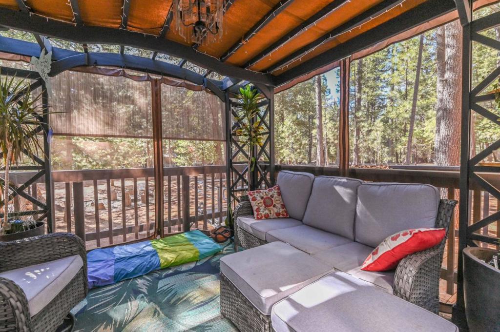 20175 E Pine Drive Property Photo 17