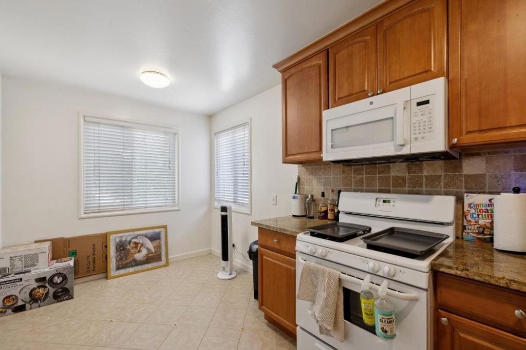 1140 El Camino Real Property Photo 21