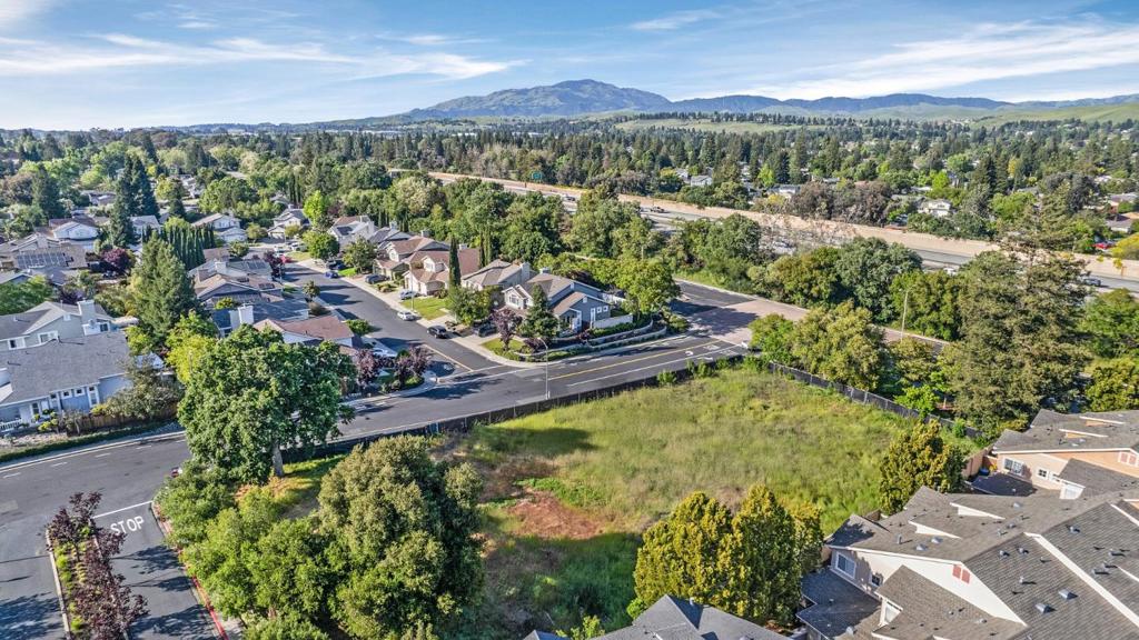 19251 San Ramon Valley Boulevard Property Photo 16