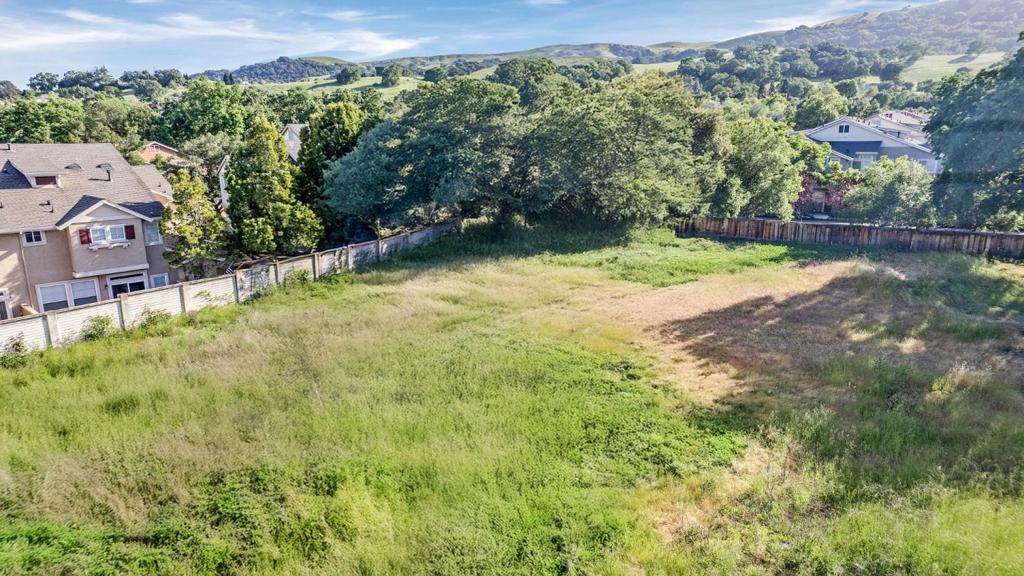 19251 San Ramon Valley Boulevard Property Photo 25