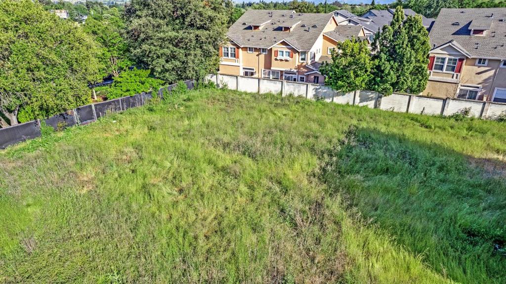 19251 San Ramon Valley Boulevard Property Photo 28