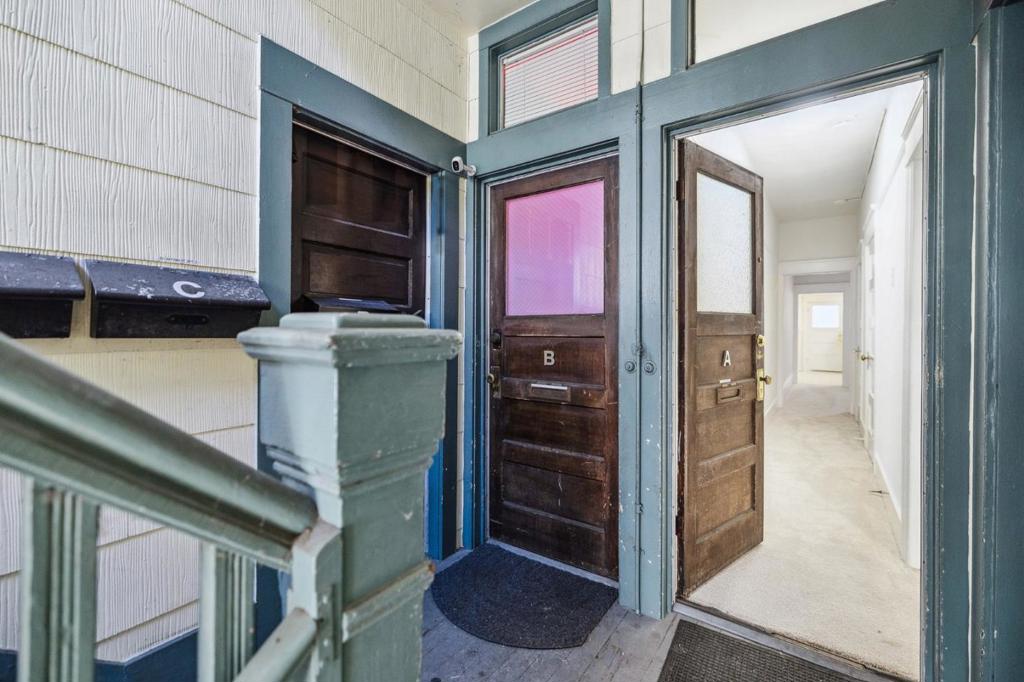 531533 Natoma Street Property Photo 4
