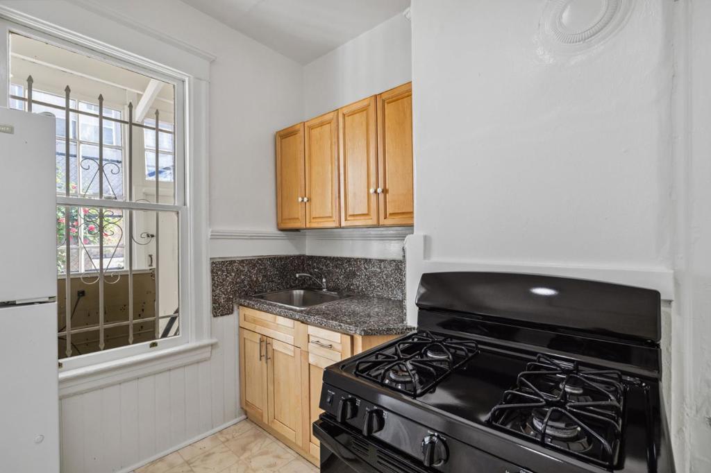 531533 Natoma Street Property Photo 12